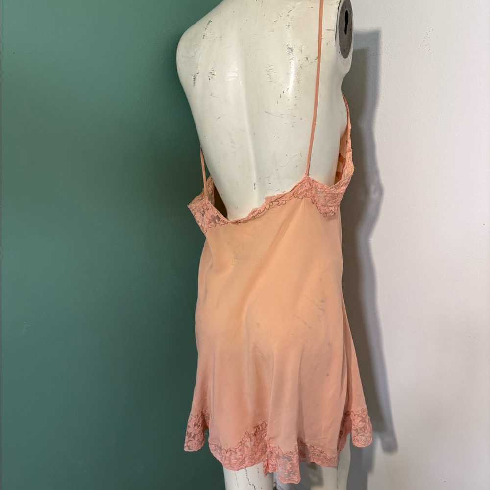 Vintage 1930’s Peach Silk Lace Chemise Slip - Picture 3 of 9